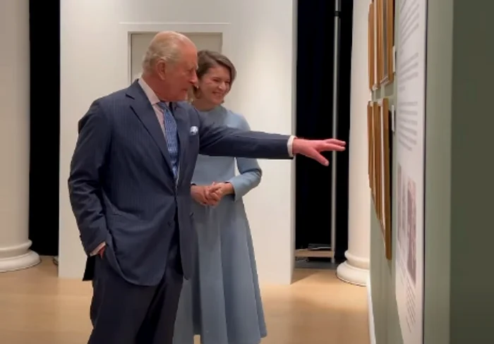 The exhibition is in London photo capture video