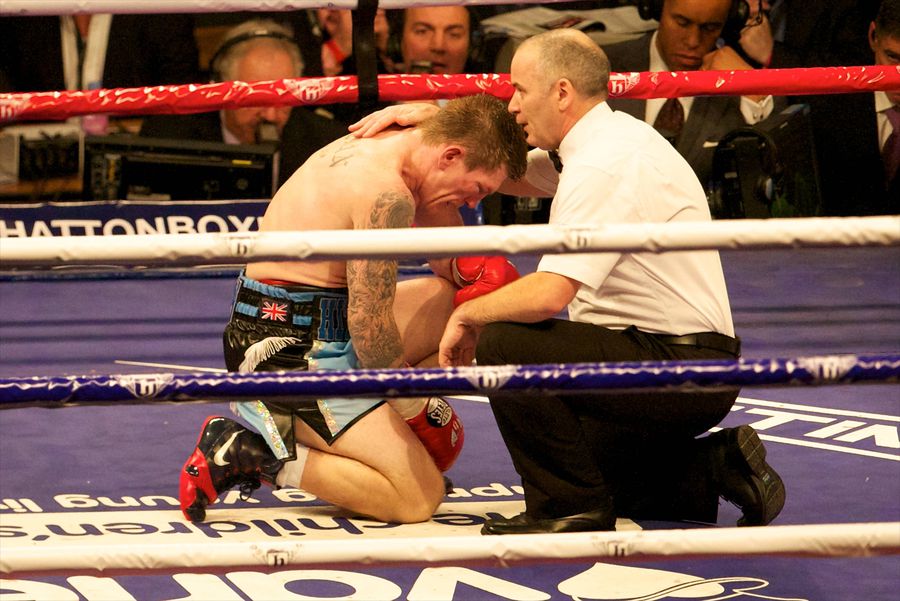 Tragedy in international sport! Huge Ricky Hatton was found dead in the house at 46