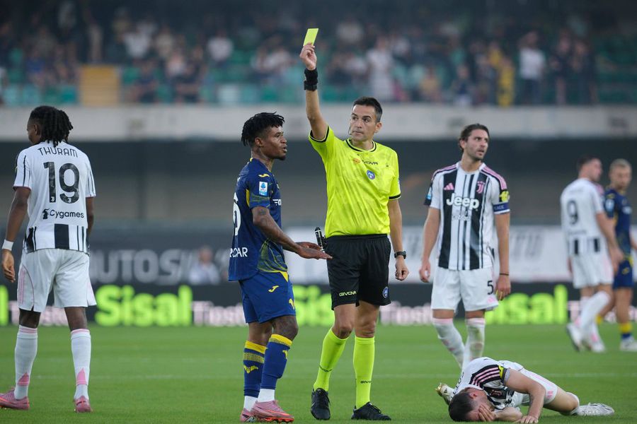 The phase to which Gatti falls after the hit from Orban, only warned by the Rapuano / Photo Referee: Imago Haos to Verona: He confused the numbers in lime analysis! »