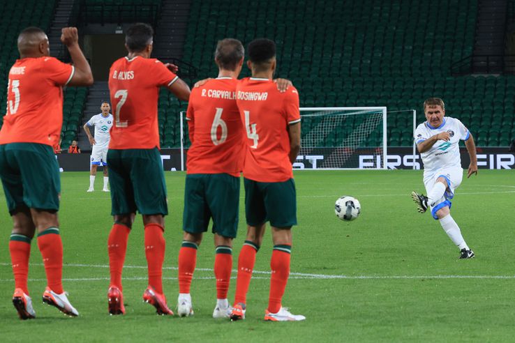Gică Hagi in Legends Charity Game/ Photo: Ionuț Iordache GSP