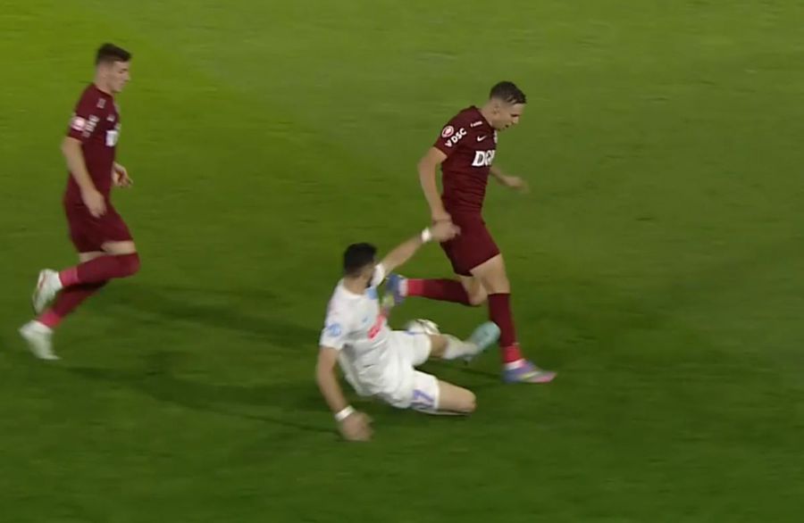 Fault where Balaj asked for the second yellow / photo: Tv @PRIMA SPORT 1 Nervous on the arbitration from CFR - FCSB, Mihai Stoica led the discussion in another area: