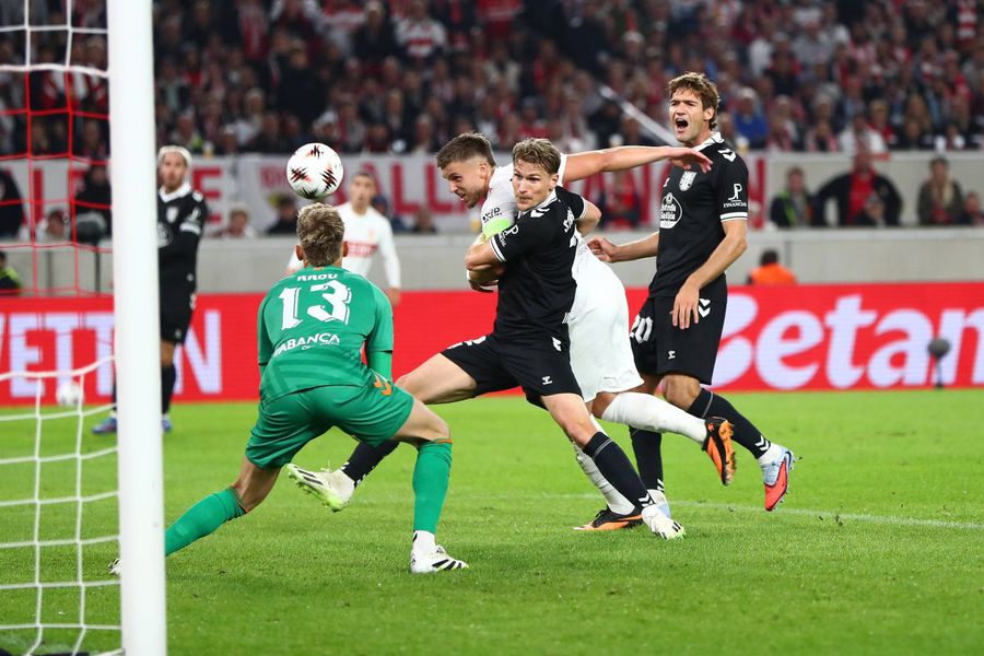 Ionuț Radu limited the proportions of the defeat of Celte Vigo in the group of Europa League (1-2 with VFB Stuttgart) / Photo: IMAGO Elogs for Ionuț Radu, although he lost his debut in Europe »the notes received by the goalkeeper Celta Vigo