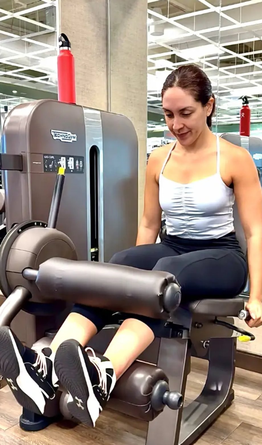 Strength exercise machines save time in the gym because there is no need to change the plates