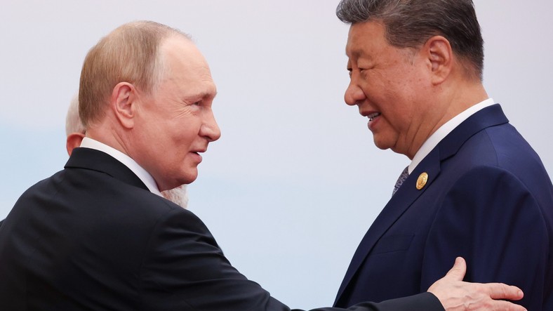 Vladimir Putin, President of Russia, and XI Jinping, leader of China, during the peak of the heads of states of the Shanghai Cooperation Organization (SCO) in Tianjin, September 1, 2025.