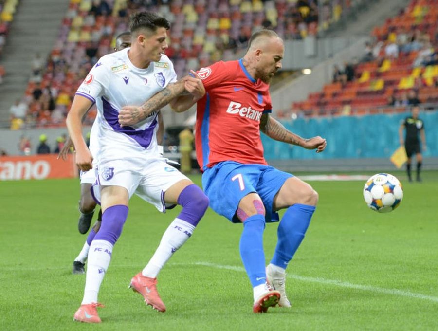 Mario Tudose, in duel with Denis Alibec © Photo: Alexandra Cristina Grigorescu/Sport Pictures He is the defendant desired by FCSB! Gigi Becali made the offer: