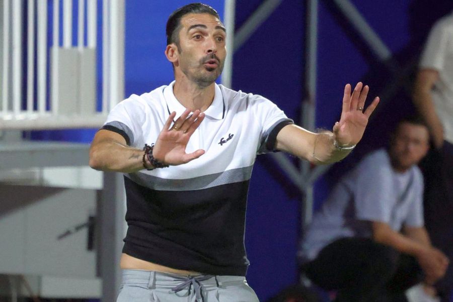 He played with Stanciu in China and comes to support him in Cyprus: 