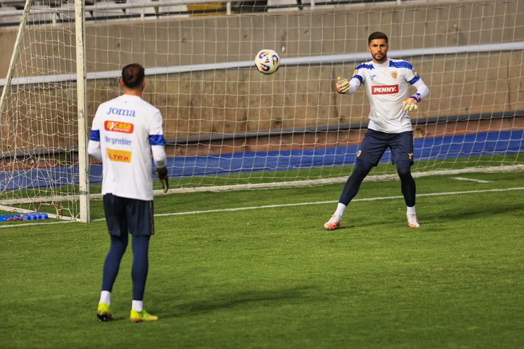 The training of the national team, before Cyprus - Romania/ Photo: Cristi Preda (GSP)