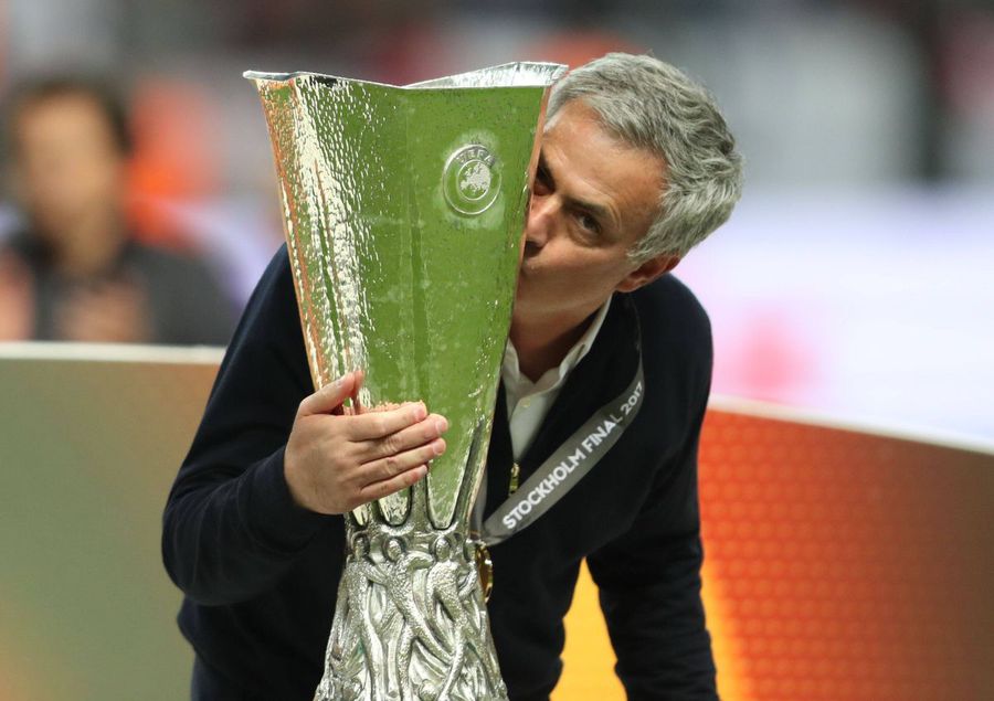 Ben (e) Mourinho's transhumanity daughter
