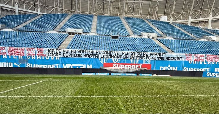 Horrible messages to Adrian Mititelu, after FCU Craiova was excluded from Liga 3. Photo: Instagram @CasualRomania