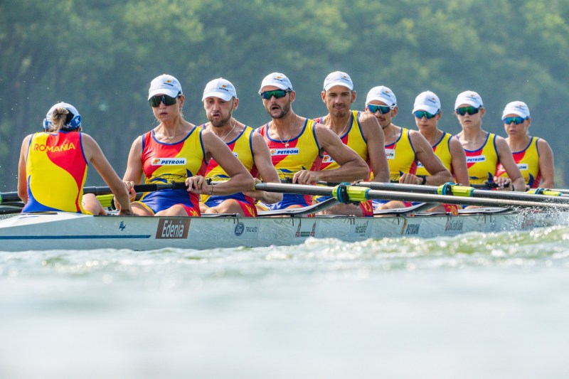 They have entered history. The first gold medal for an 8+1 mixed crew at the World Rowing Championship was obtained by Romania