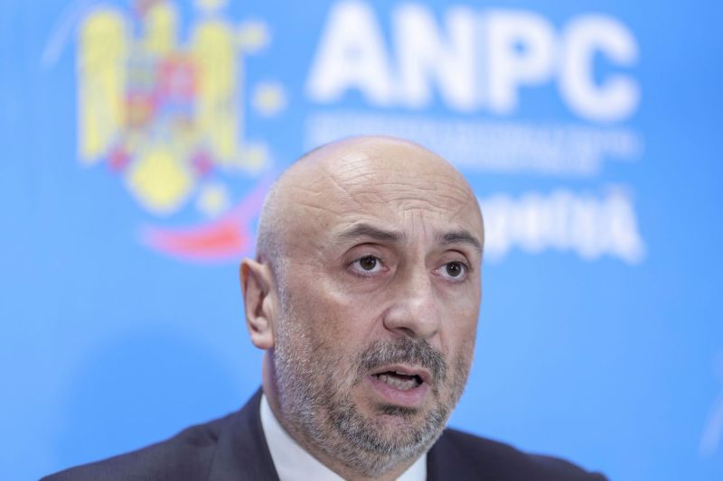 The head of ANPC, Sebastian Ioan Hotca, changed from office two months after appointment, after he also entered the DNA viewfinder 
