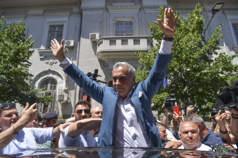 Călin Georgescu, after announcing that he is withdrawing from the political life: