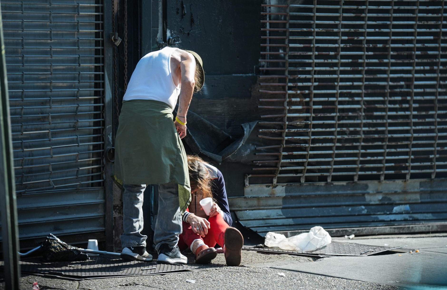 Drug addicts on the street in Philadelphia, USA (illustrative photo)