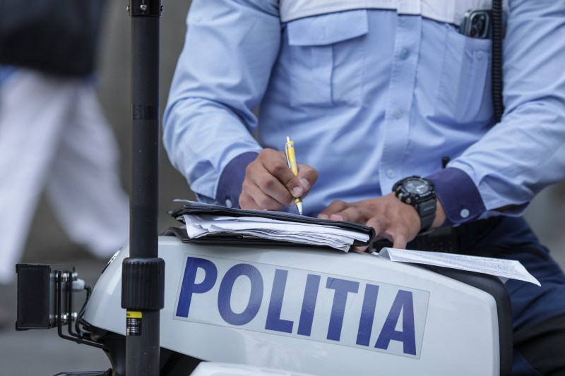 PHOTO Police with bite of flies have arrived at the hospital, says Europol union. Notice to DSP for radical measures in the Capital Police Office