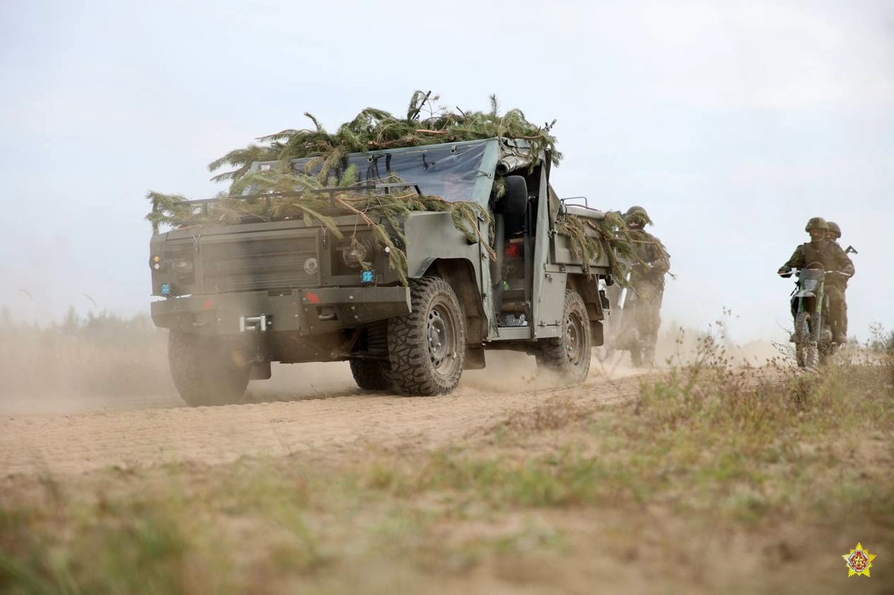 Zapad-2025 maneuvers. Belarusians showed photos from the training ground