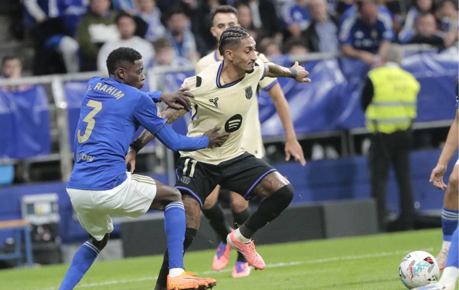 Raphinha, in action in the match of Oviedo (3-1), in which he was changed with Robert Lewandowski / Photo: Imago What a shot for Barcelona: Two more holders have