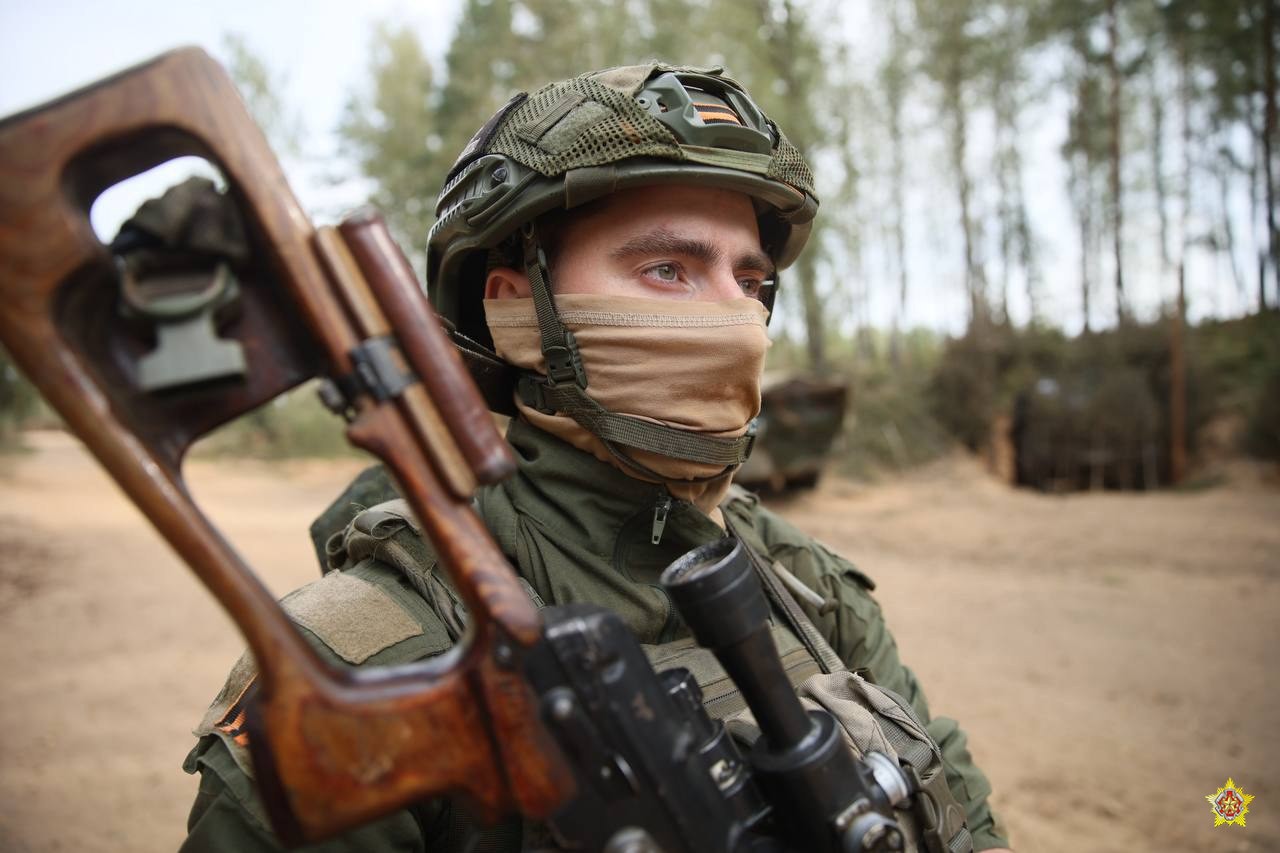 Zapad-2025 maneuvers. Belarusians showed photos from the training ground