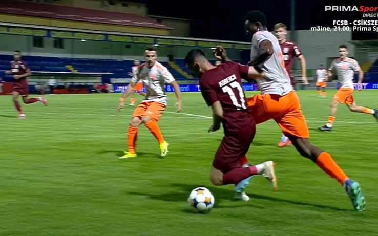 Korenica, hit on foot the same room in Metaloglobus - CFR / PHOTO: Capture @Prima Sport 1