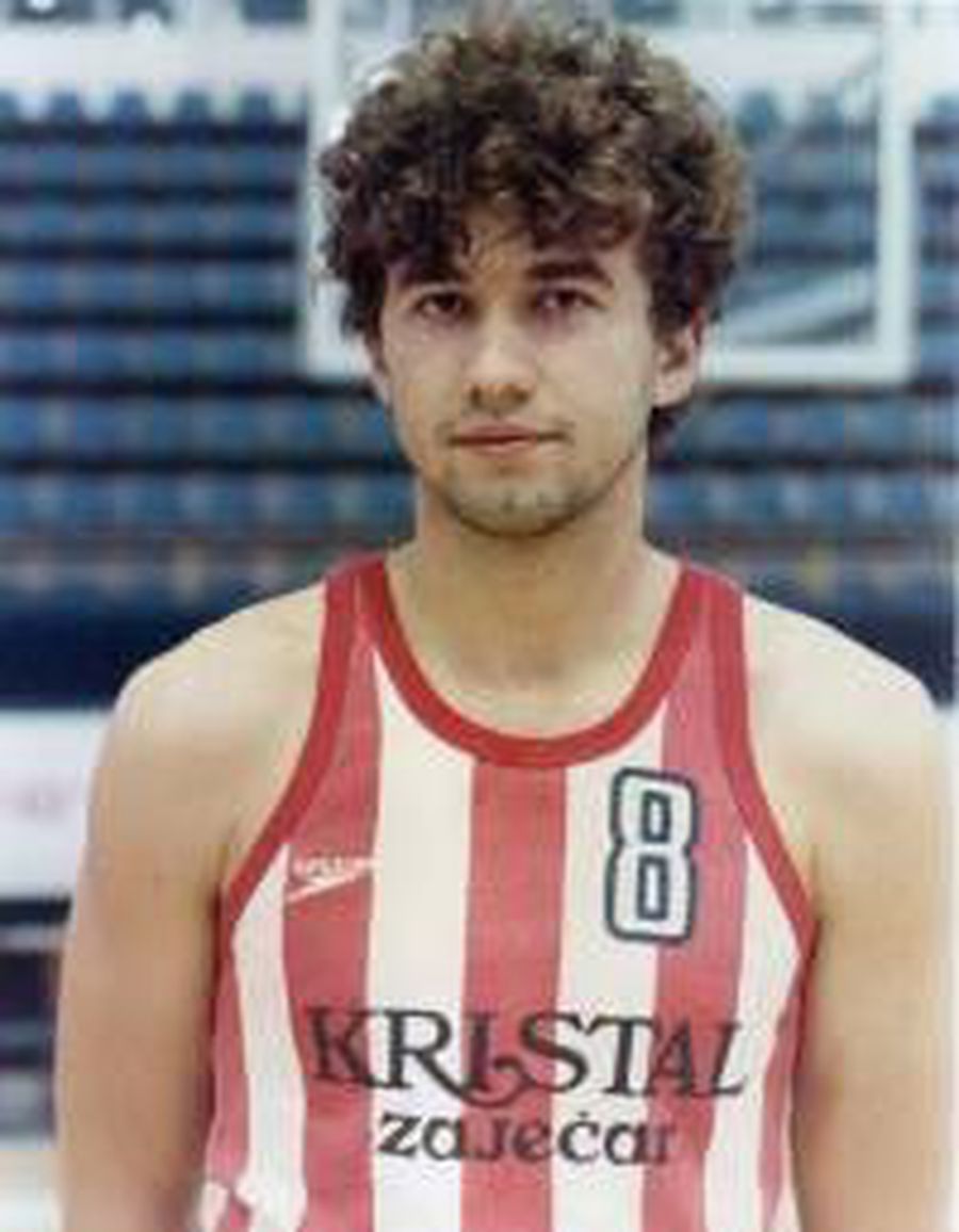 Attention, images with strong emotional impact! A stupid gesture was destroyed his career: he went out in a wheelchair