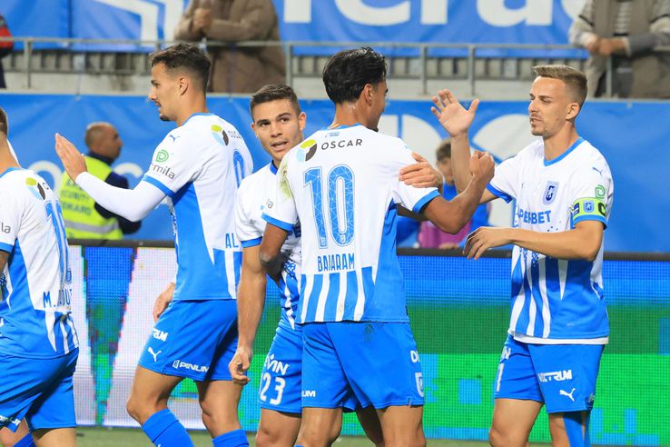 Images from the match Craiova - Dinamo, Stage #11 // Photo: Ionuț Iordache (GSP)