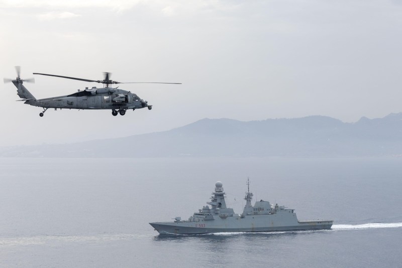 Spain sends a military ship after the humanitarian fleet that is heading to Gaza has announced that it has been attacked with drones. Italy has already run a frigate