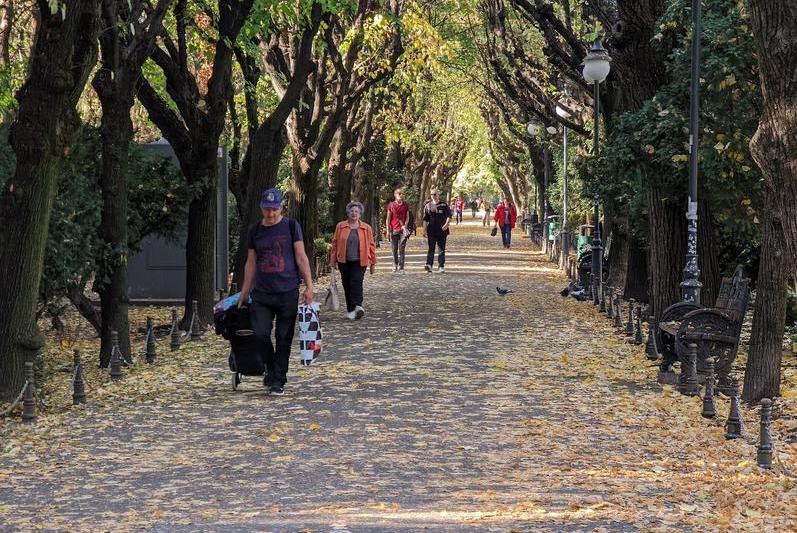 Autumn in Bucharest, photo: hotnews.ro / Victor Cozmei