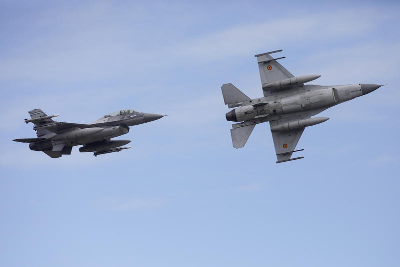 F-16 aircraft, photo: Inquam Photos / George Calin