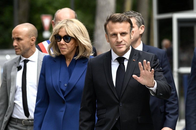 Macron will present 