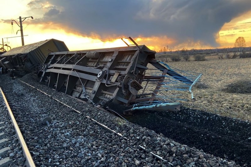 Ukraine claims the responsibility for two acts of sabotage on the Russian railway network
