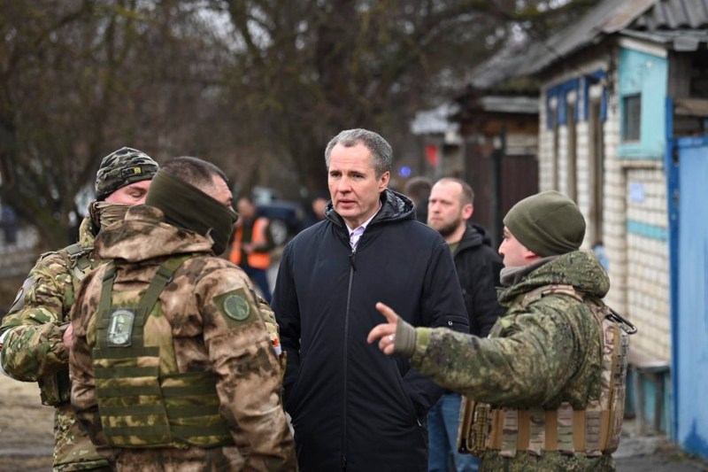 A Russian official devolled, live, an army vulnerability to the border with Ukraine.