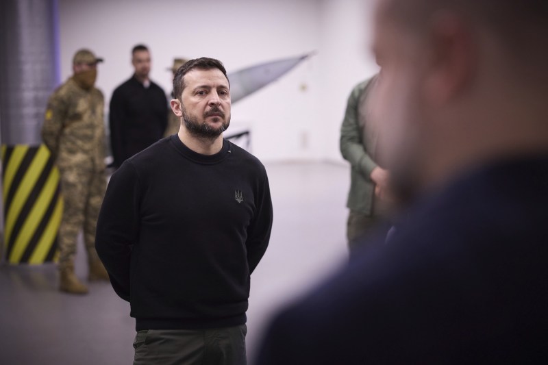 Zelenski accuses Western leaders of lack of action after the entry of Russian drones in Poland: 