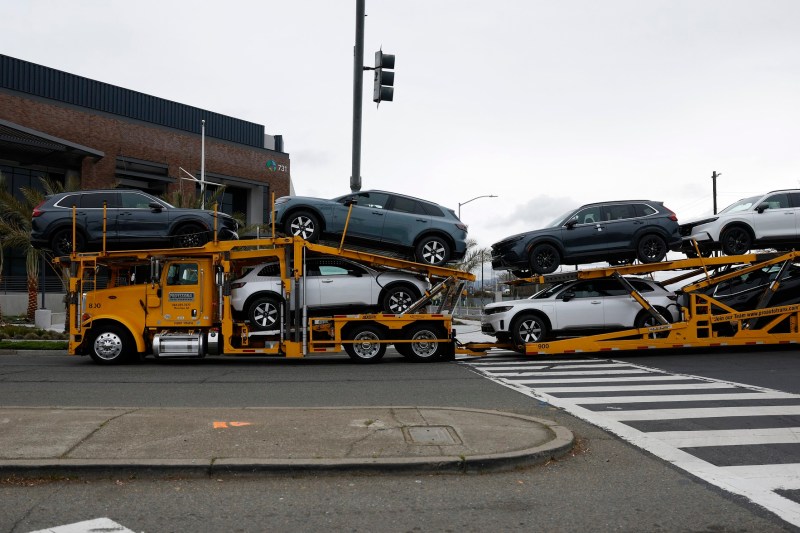 USA are considering increasing customs duties to car component imports