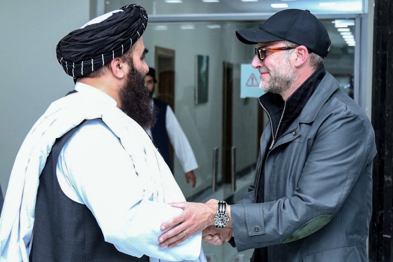 The US resumed the dialogue with the Taliban. What was the purpose of visiting an American official at Kabul