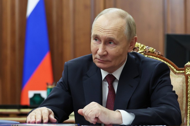 After the Russian observers were excluded from the legislative elections in the Republic of Moldova, Putin threatens OSCE with the withdrawal of Russia /