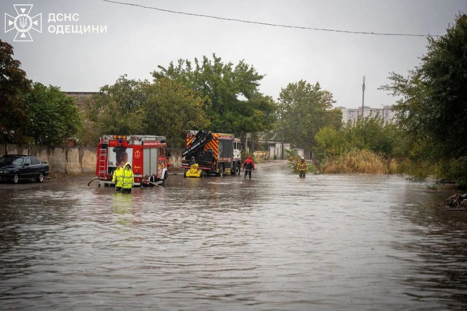 Flooded street in the Oddziego region, September 30, 2025.