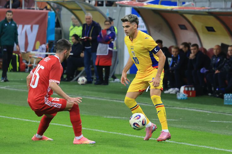 Ianis Hagi in Romania - Moldova, match images // Photo: Ionuț Iordache (GSP)