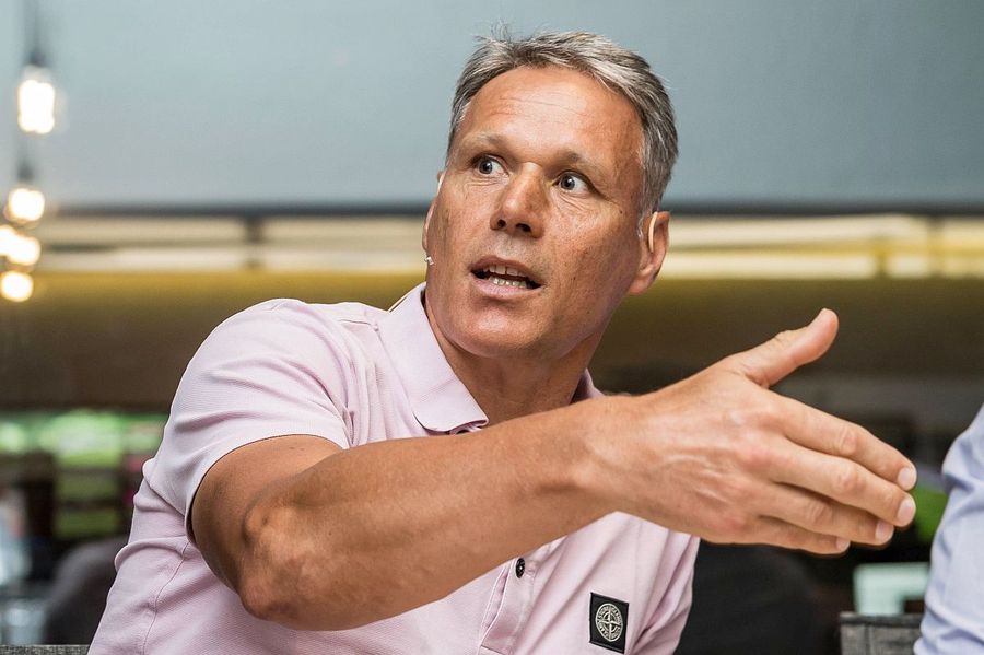 Marco Van Basten won 18 trophies with Milan and Ajax Plus the title with the Netherlands at Euro 1988 / Photo: Imago Marco Van Basten criticized on the national star: