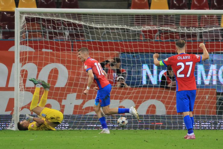The hottest 20 images from FCSB - Craiova University / Photo: gsp.ro