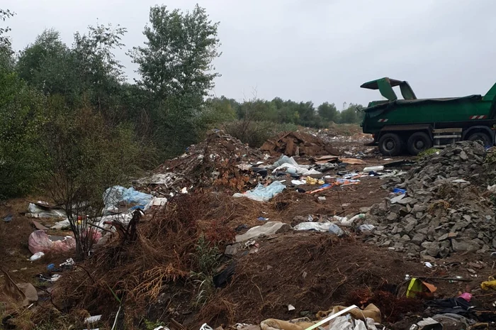 Images captured on DN 6 - Nanov. Photo Facebook National Environmental Guard
