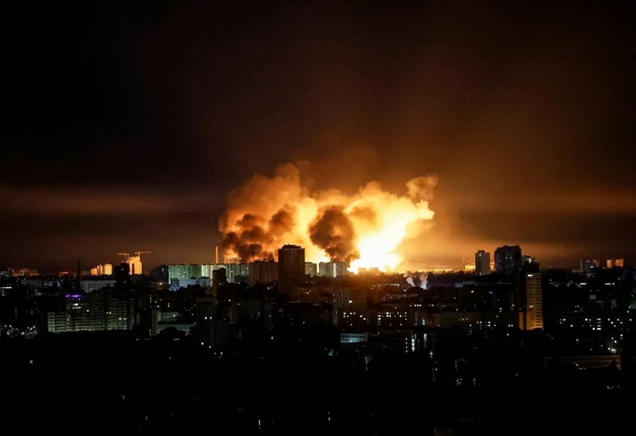 Attack with drones at Kyiv photo: x