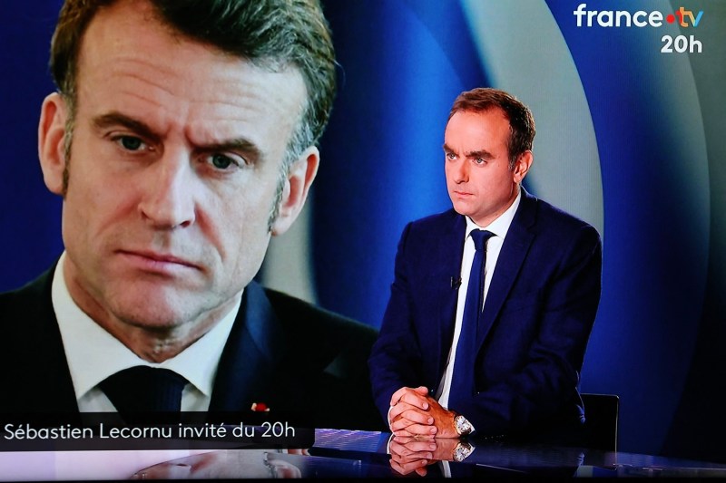 French Prime Minister Sébastien Lecornu announced the new government, but no one knows how much he will survive / the new executive team has a major mission
