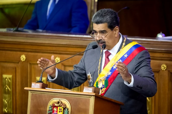 Maduro called the Nobel Peace Prize 