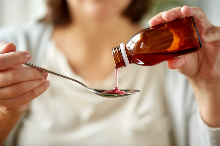 Photo cough syrup: Shuterstock