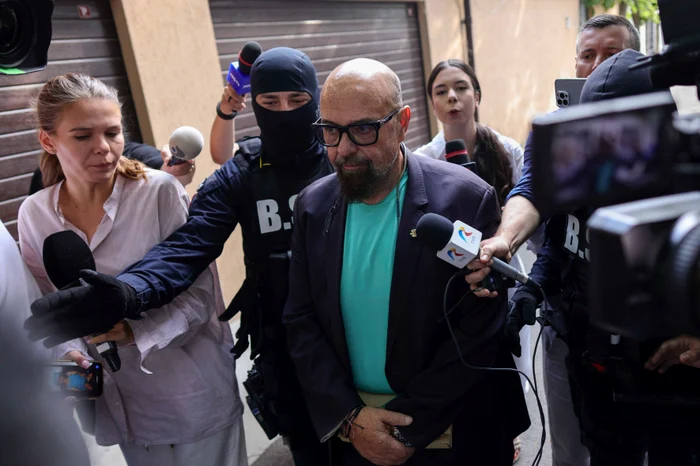 Cristian Popescu Piedone, sued by DNA Photo: Inquam Photos / Octav Ganea