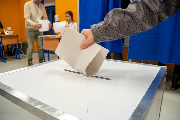 Voting ends at 21:00. PHOTO Shutterstock