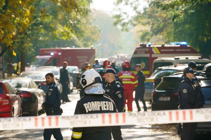 The deflagration was most likely caused by an accumulation of gases. PHOTO: Inquam Photos/Tudor Pănă