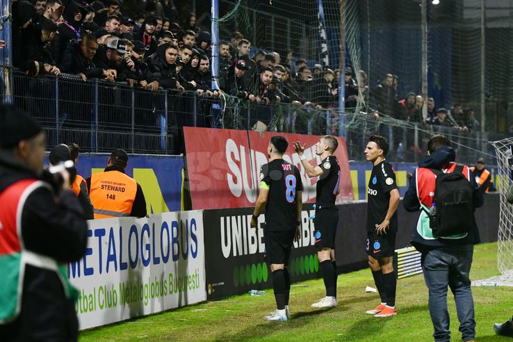 Scandal at the end of the historic match between Metaloglobus and FCSB / PHOTO: Cristi Preda (GSP.ro)
