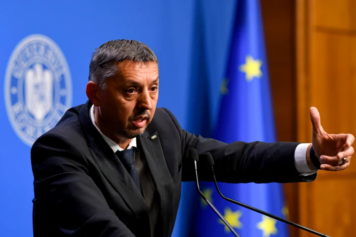 Daniel David, Minister of Education and Research. PHOTO: Mediafax