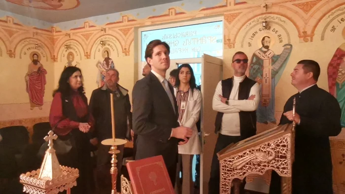 The hospital chapel was painted by the priest together with the patients PHOTO: Alina Mitran