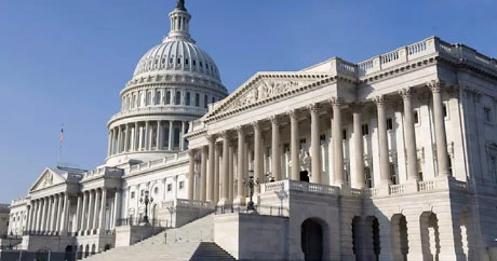 US Senate PHOTO: The truth (archive)